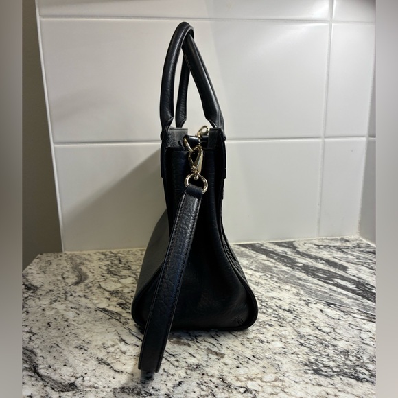 Kate Spade Tote Purse Black with gold accent and lattice detail - Picture 5 of 14